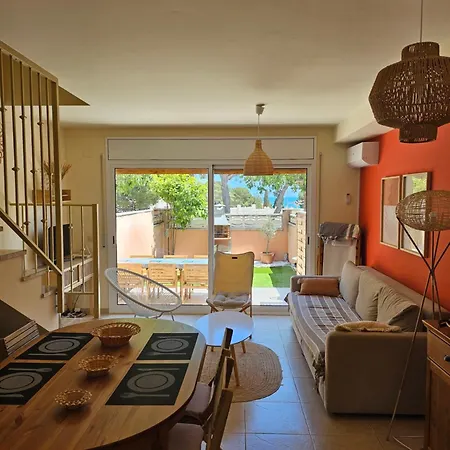 Holiday home Bonita Casa Con Piscina Comunitaria A 100 Metros Del Mar *